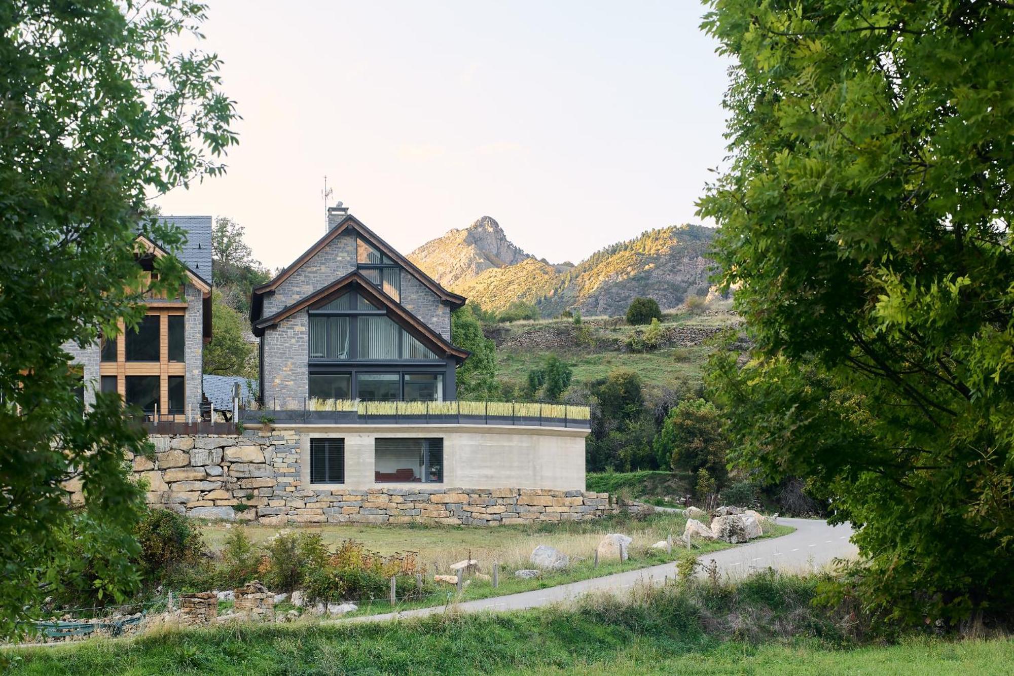 Casa De La Paz En El Valle De Tena Sandinies Ngoại thất bức ảnh